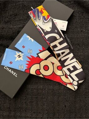 Auth Chanel 26A Comic Art Multicolor Silk Slim Bandeau - BNIB